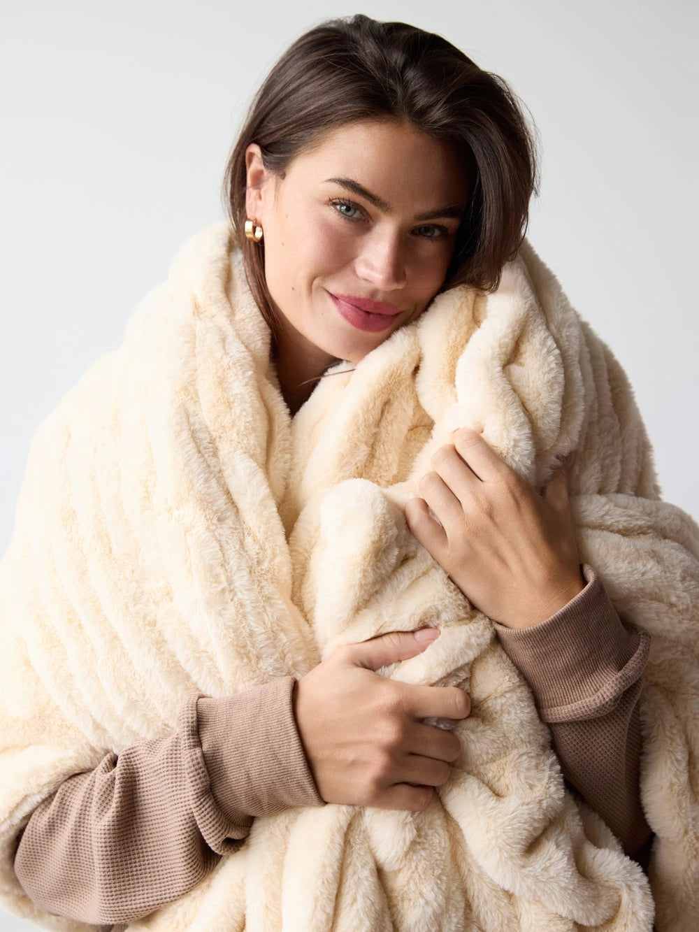 Cloud Soft Oversized Plush Blanket